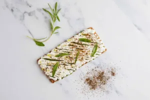 Labneh Zaatar & Pesto Flatbread